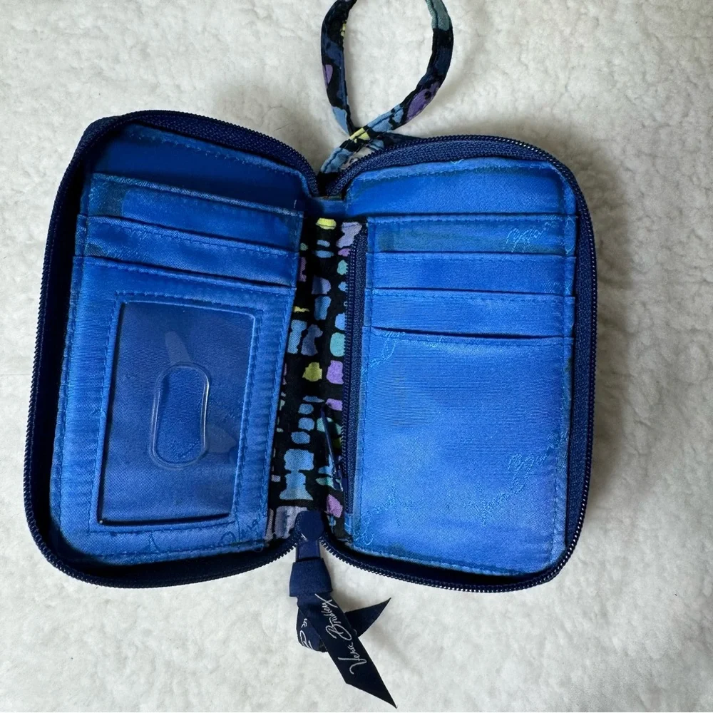 Vera Bradley Floral Zip Around‎ Wallet Wristlet Blue Green Organizer